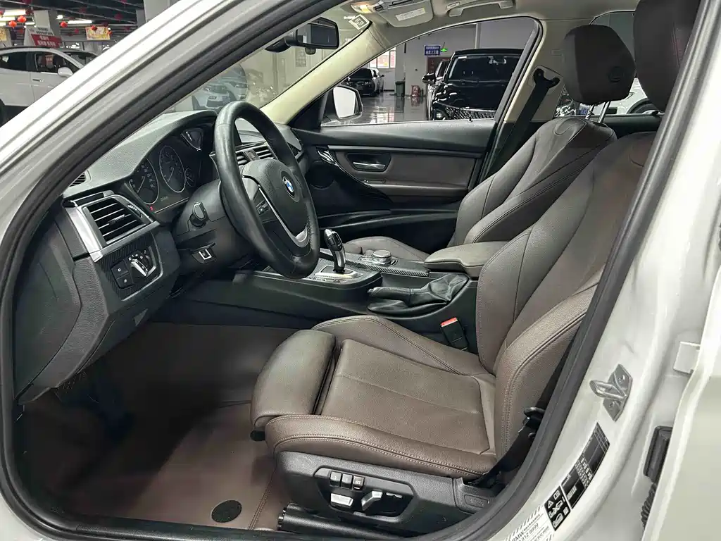 BMW 3 Series 2018