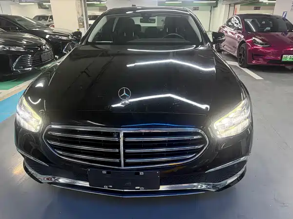 Mercedes-Benz E-Class 2021