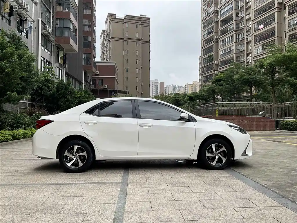 Toyota Levin 2018 — фото 10