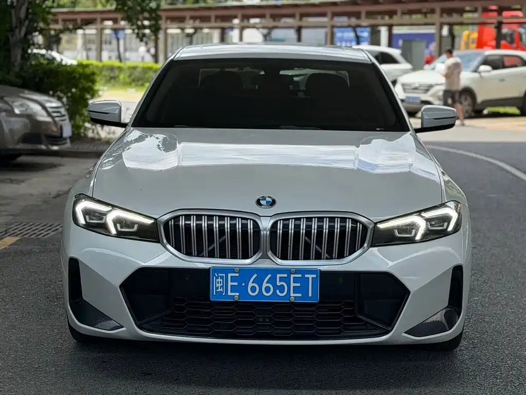 BMW 3 Series 2023