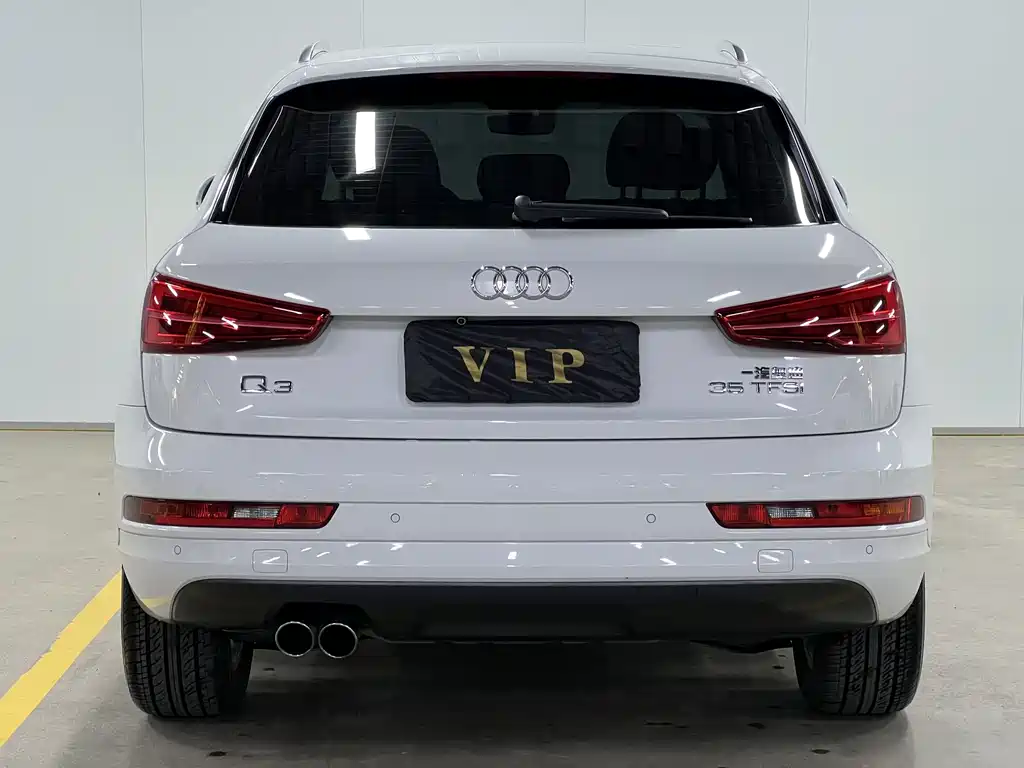 Audi Q3 2016 — фото 4