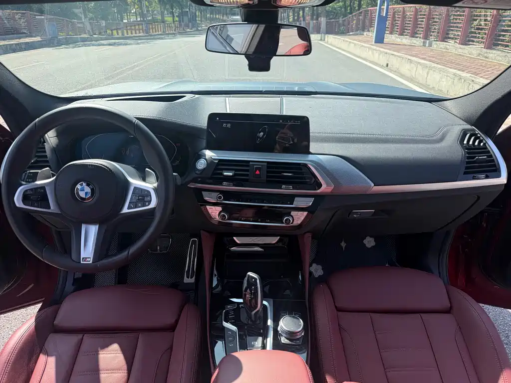 BMW X4 2021 — фото 11