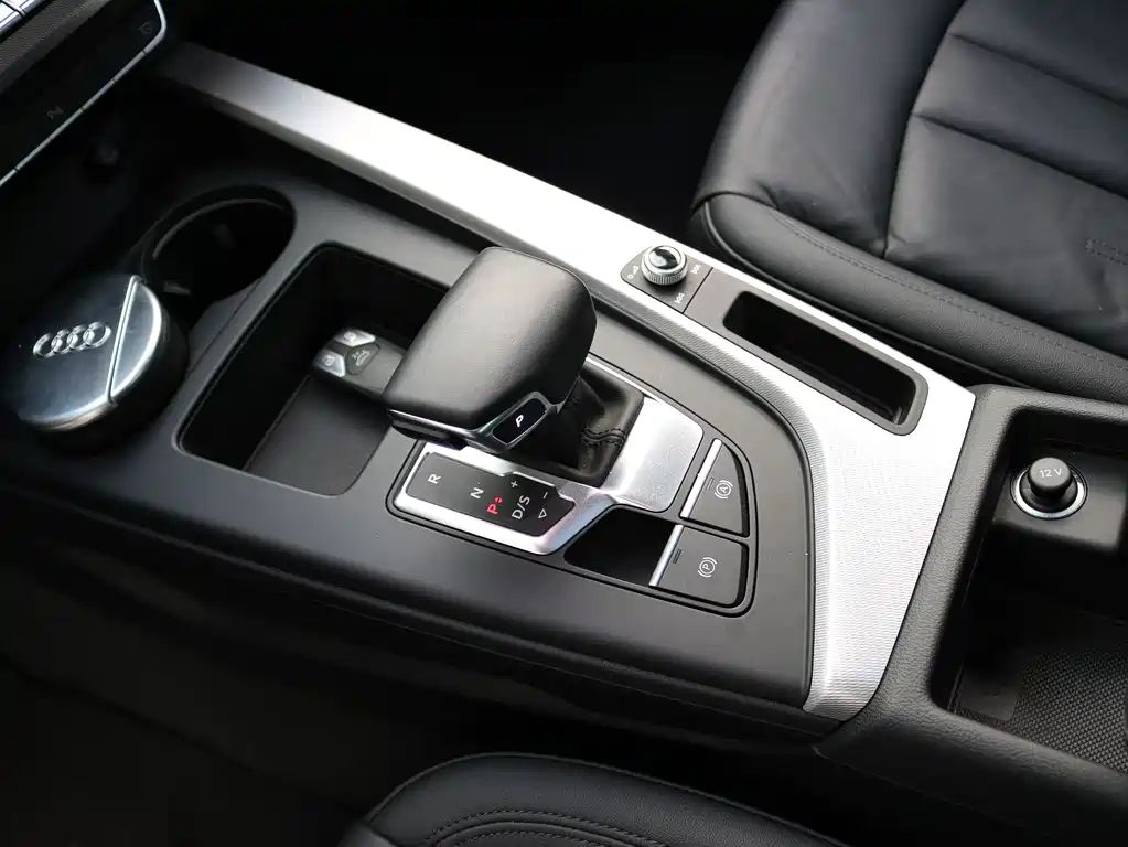 Audi A5 2021 — фото 12