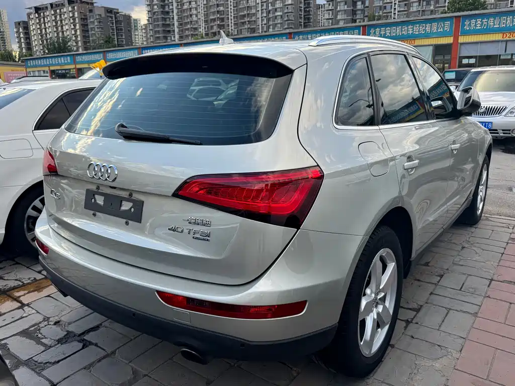 Audi Q5 2015 — фото 16