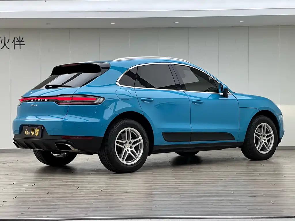 Porsche Macan 2019 — фото 22