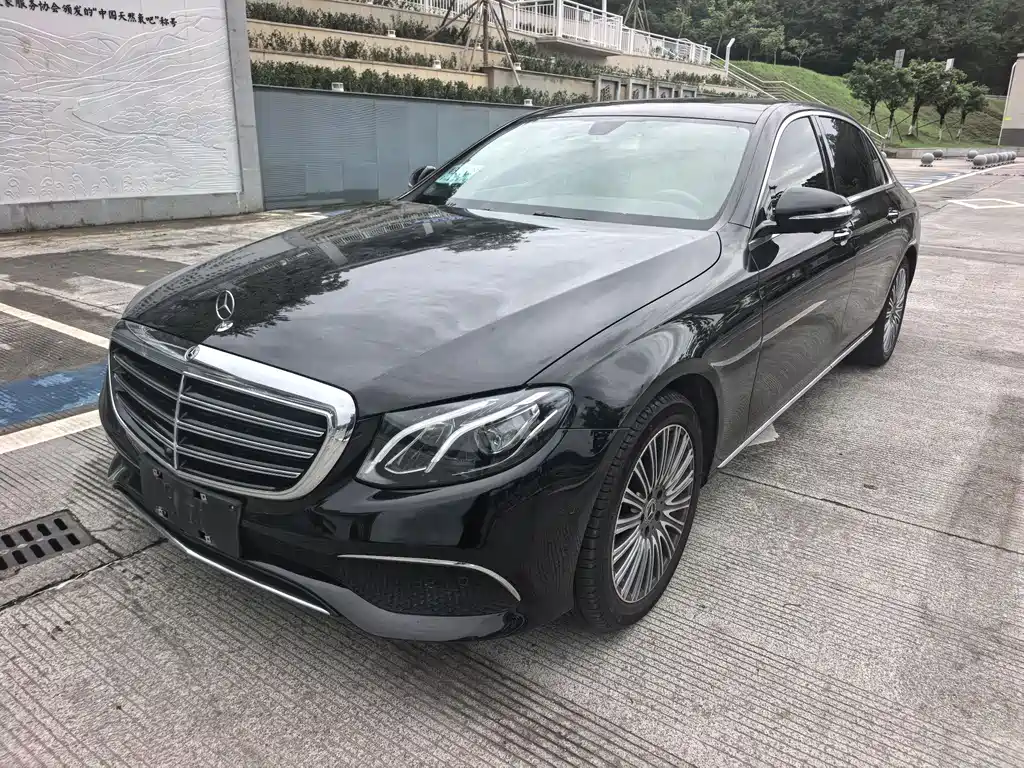 Mercedes-Benz E-Class 2020 — фото 1