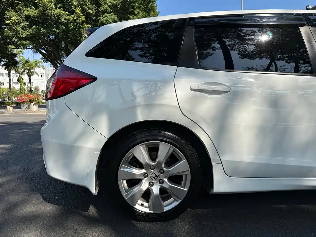 Honda Jade 2014 — фото 27