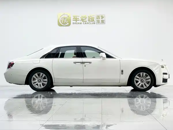 Rolls-Royce Ghost 2021