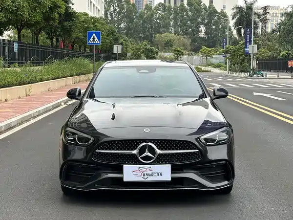 Mercedes-Benz C-Class 2022
