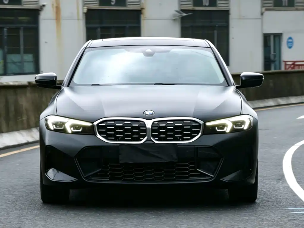 BMW 3 Series 2023