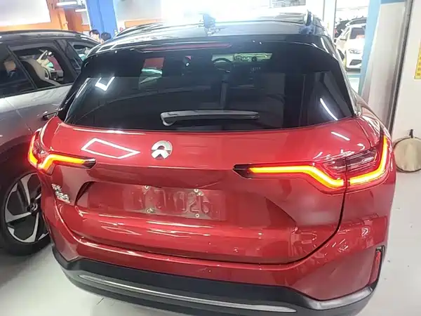 NIO ES6 2020