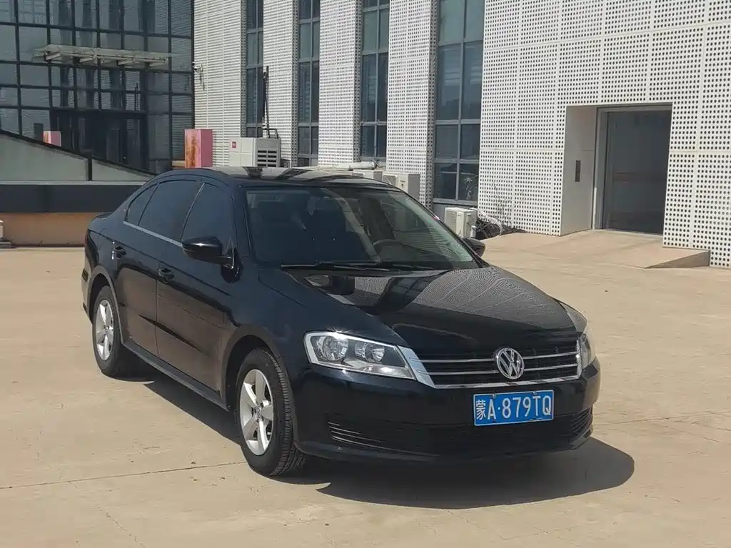 Volkswagen Lavida 2013