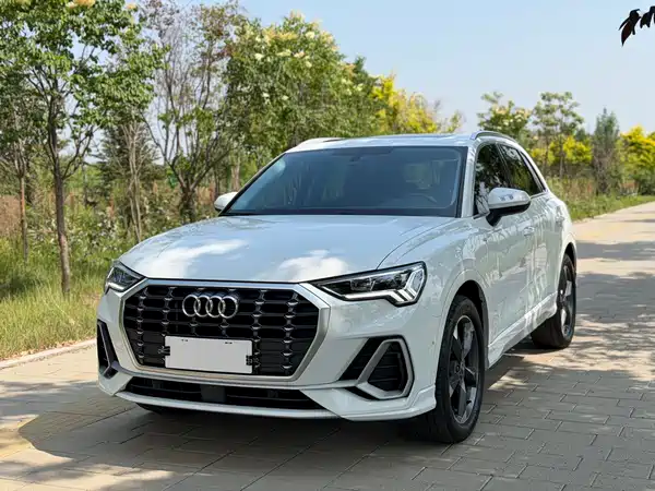 Audi Q3 2022