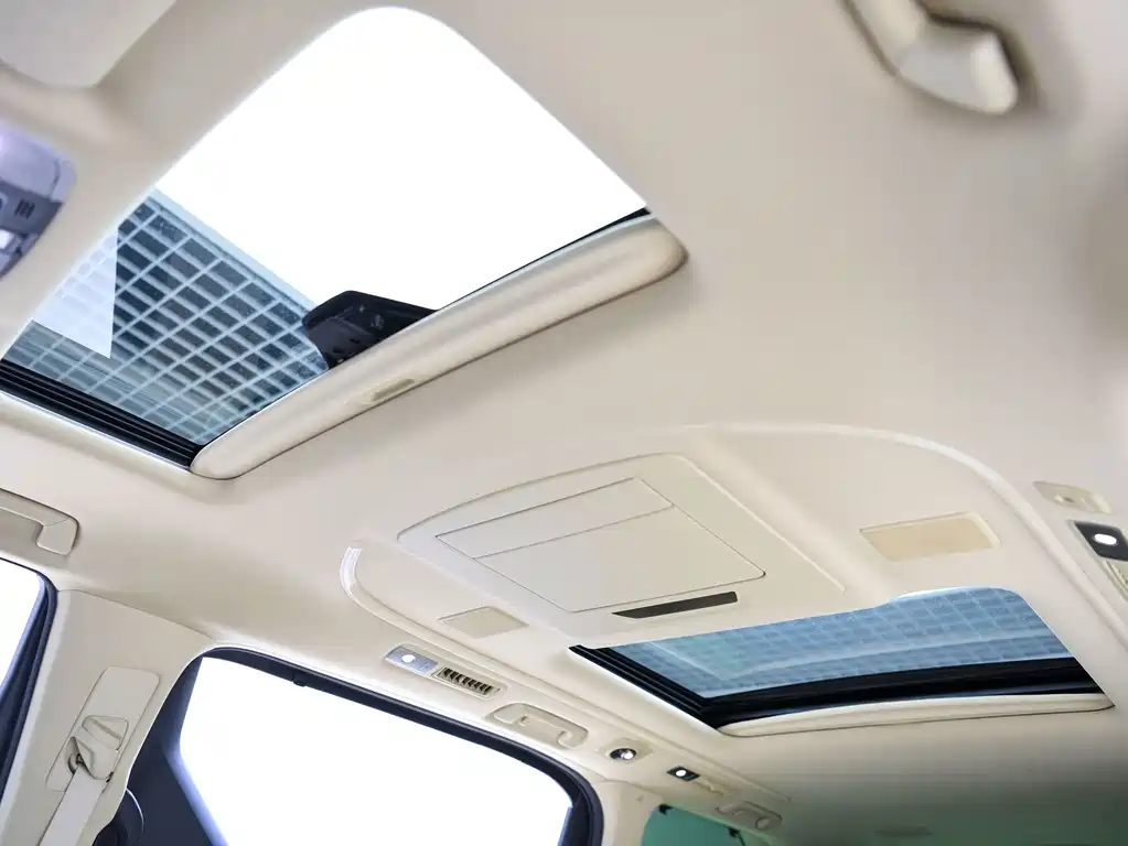 Toyota Vellfire 2020 — фото 16