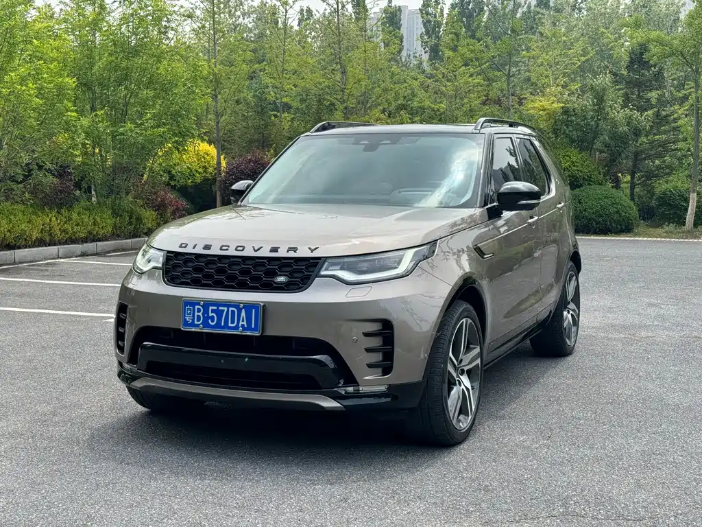 Land Rover Discovery 2021 — фото 1