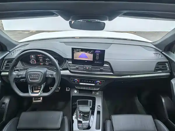 Audi Q5L 2024