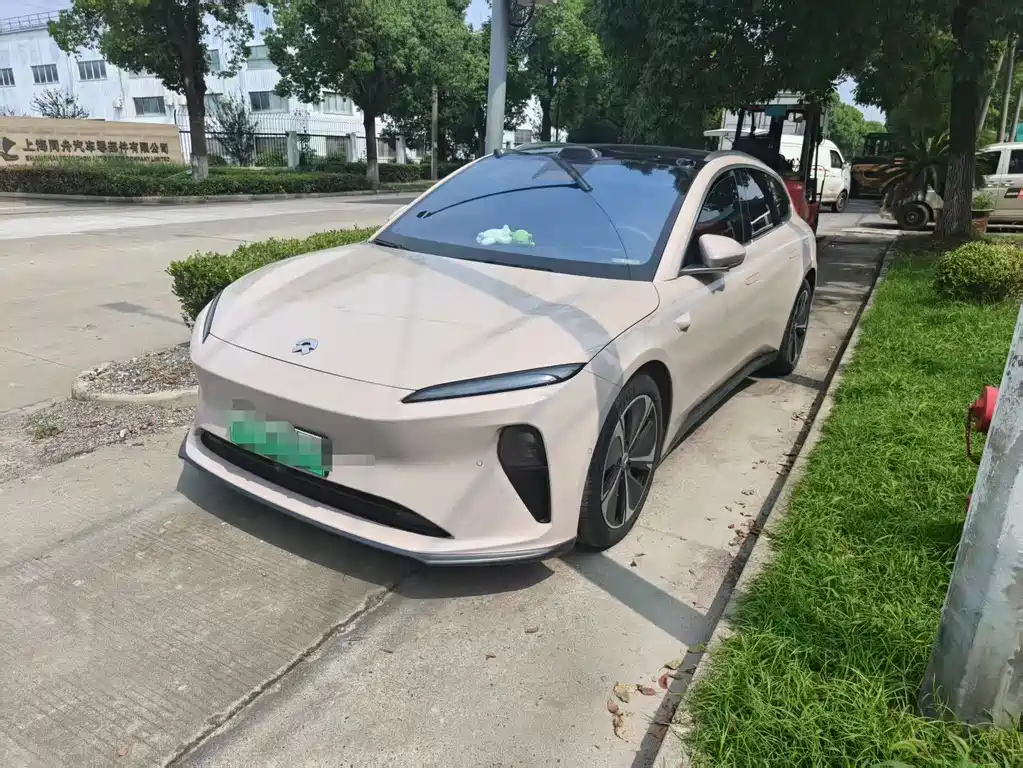 NIO ET5T 2023