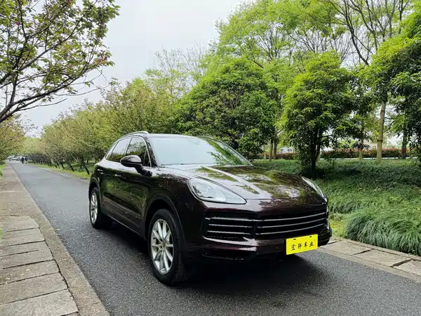 Porsche Cayenne 2019
