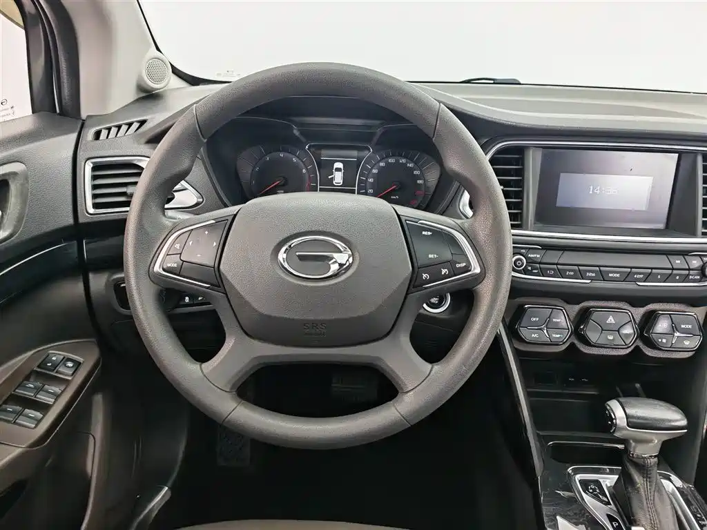 GAC Motor Trumpchi GS4 2016 — фото 11