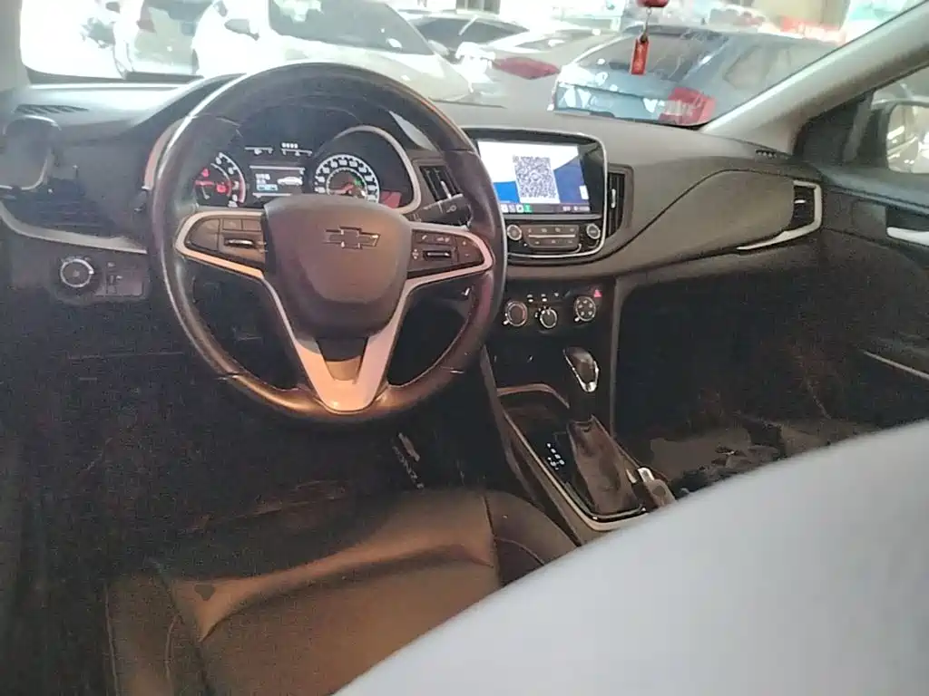 Chevrolet Cruze 2021 — фото 10