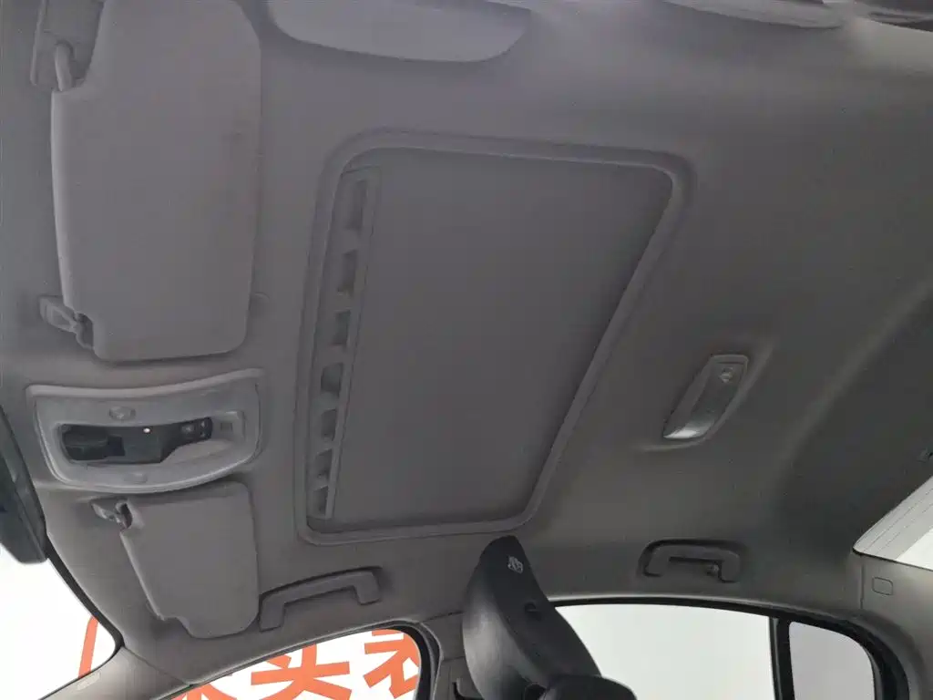 Volvo S60 2015 — фото 14