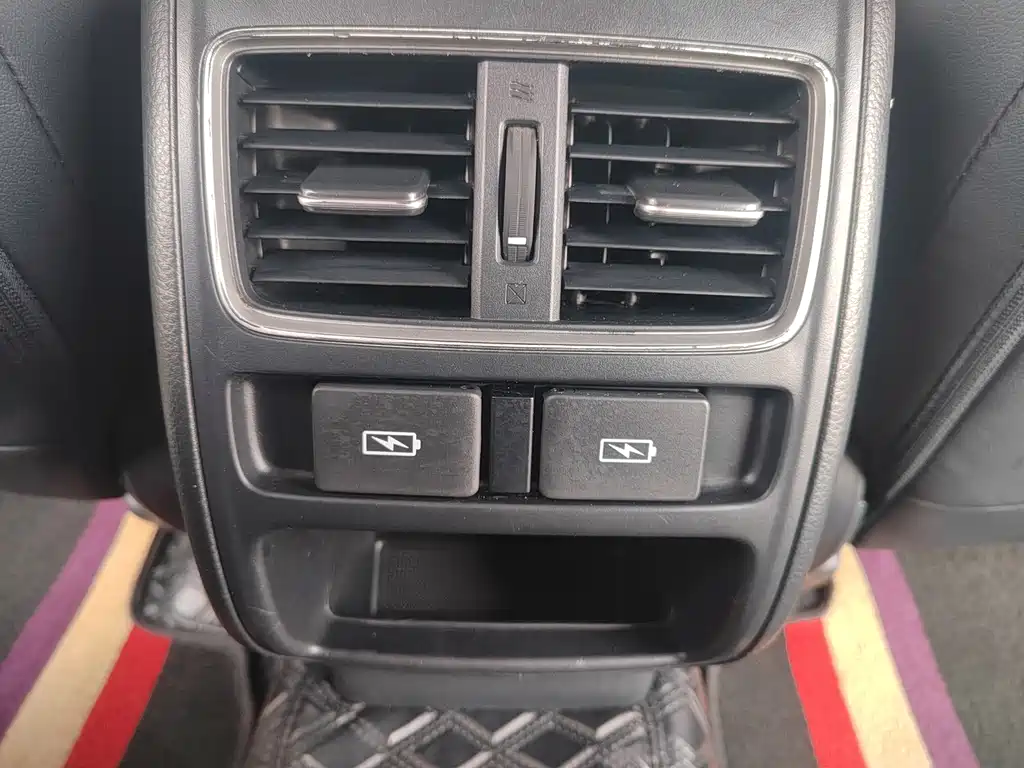 Honda Accord 2023 — фото 12