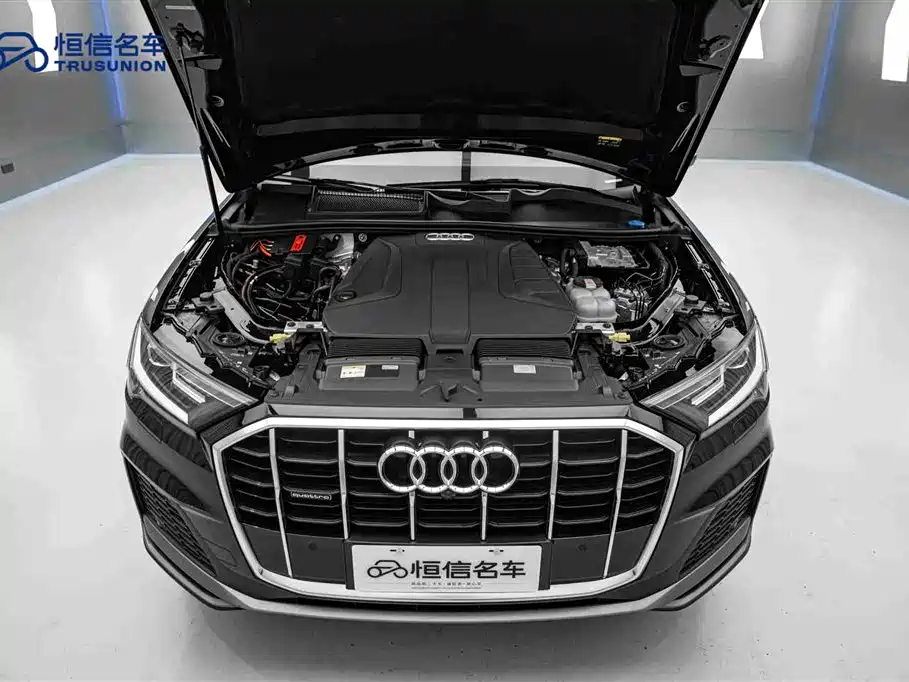 Audi Q7 2023 — фото 21