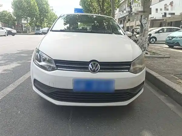 Volkswagen Polo 2016