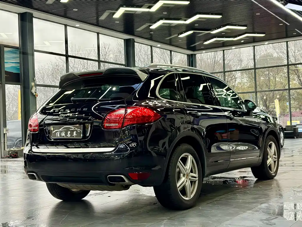 Porsche Cayenne 2014 — фото 2