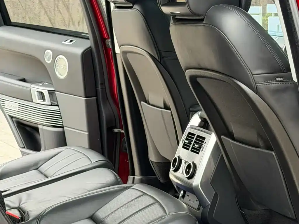 Land Rover Sport 2021