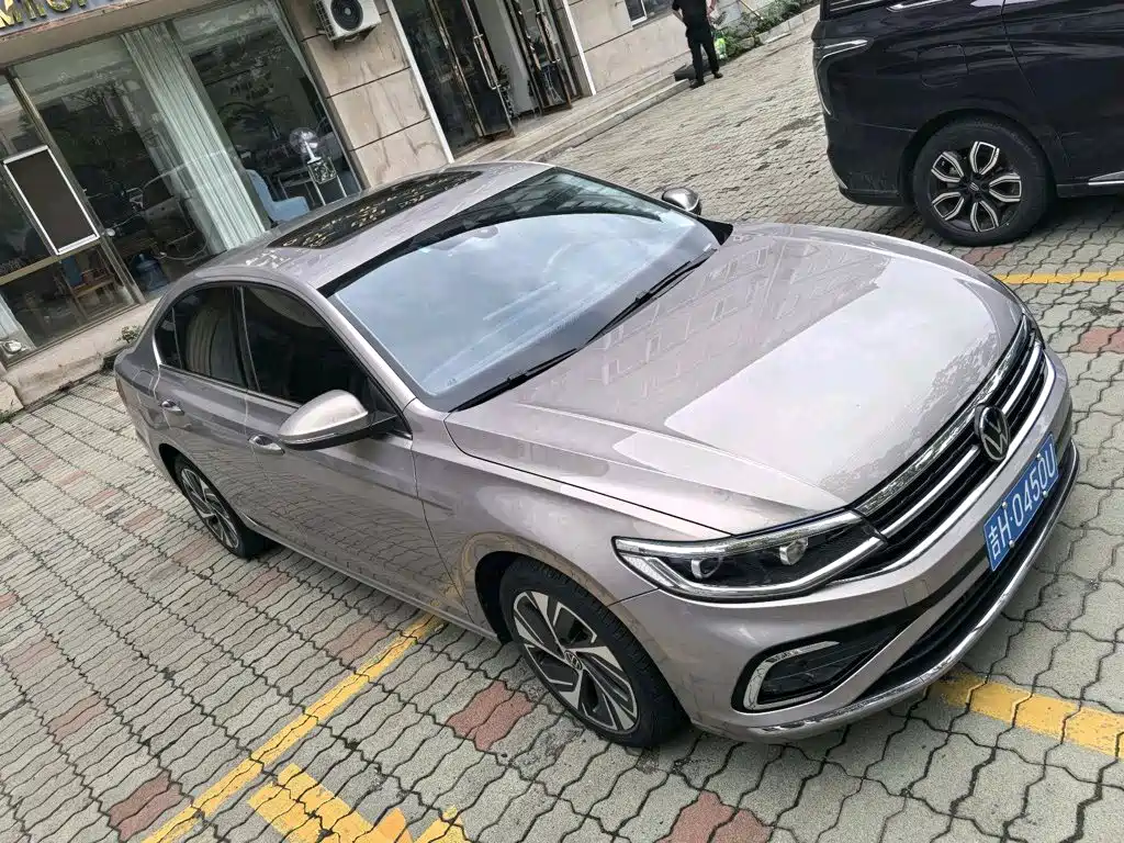 Volkswagen Bora 2023