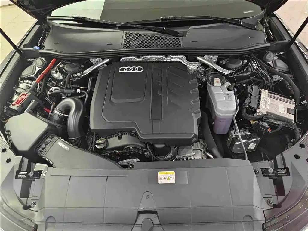Audi A6L 2023 — фото 16
