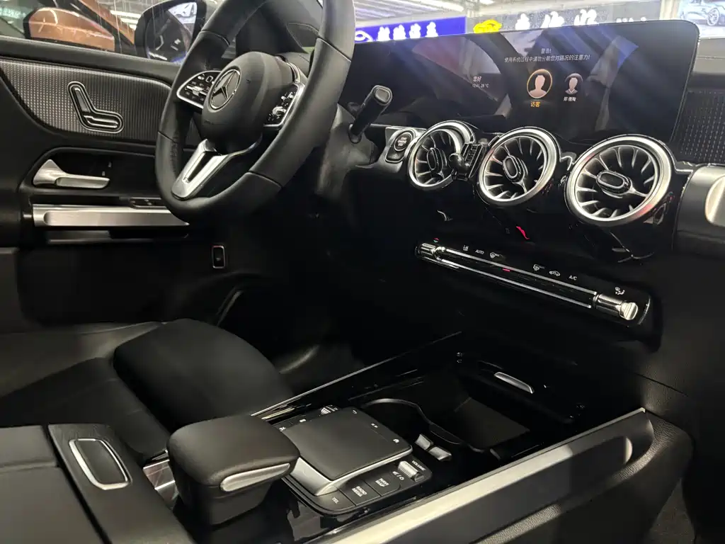 Mercedes-Benz GLB 2022 — фото 14