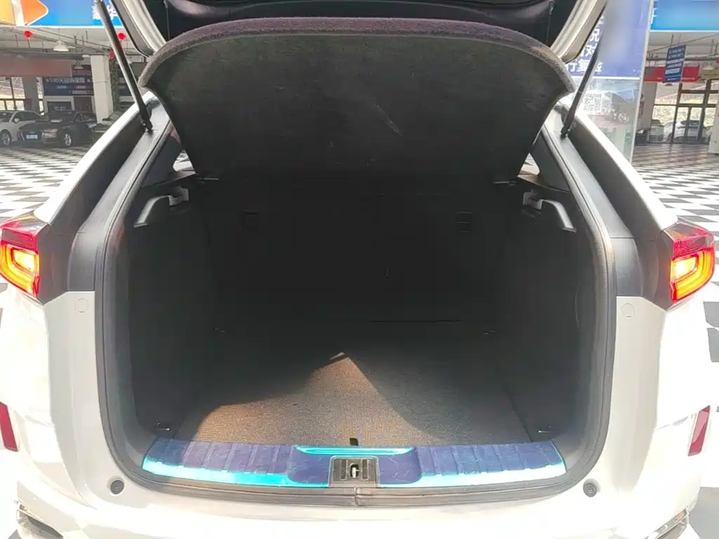 Honda UR-V 2018 — фото 19