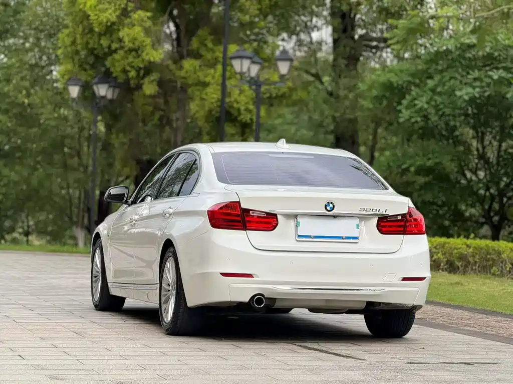 BMW 3 Series 2015 — фото 8