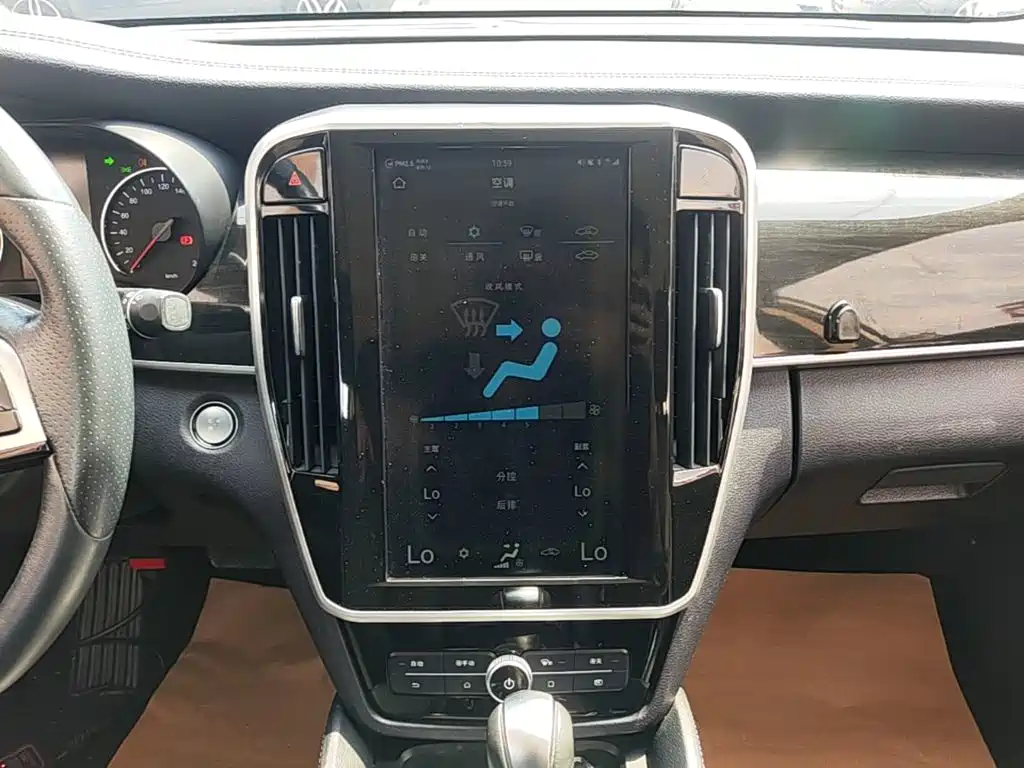 BYD Song MAX 2018 — фото 13