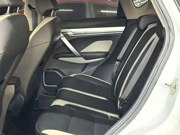 Geely Binyue 2020
