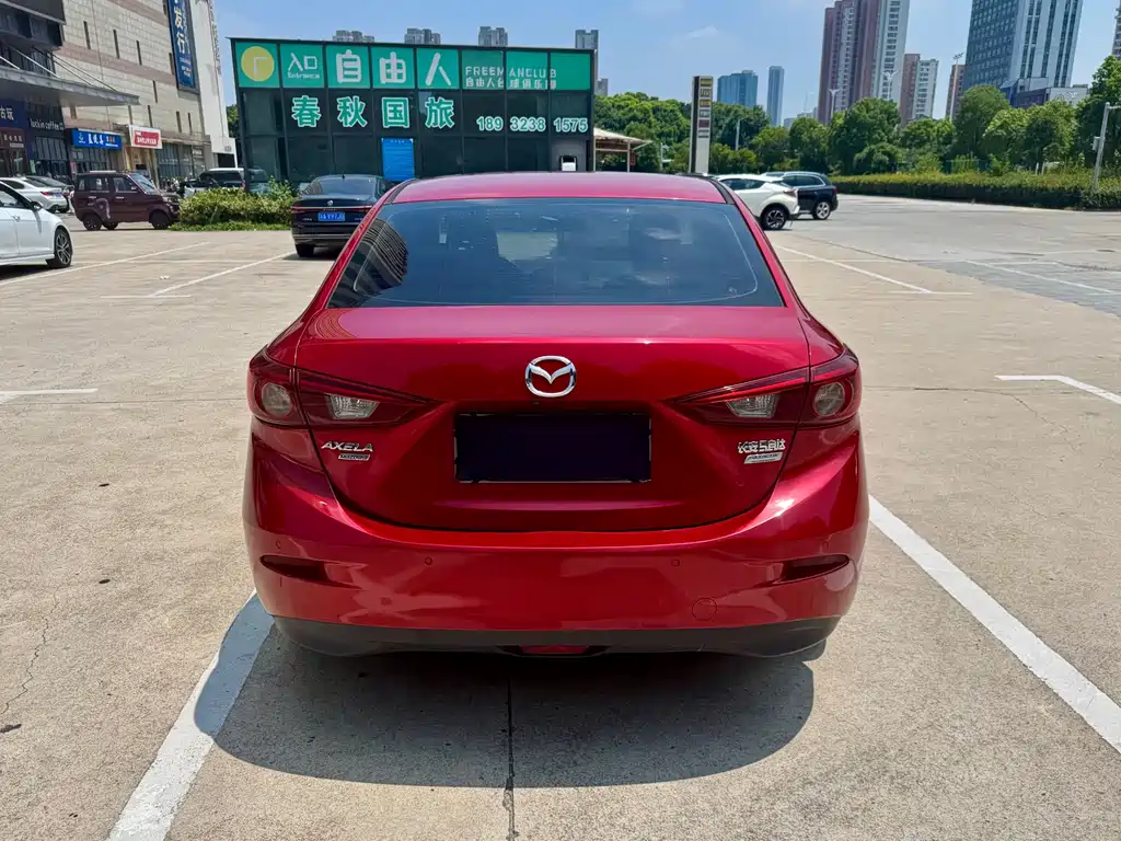 Mazda 3 Axela 2017