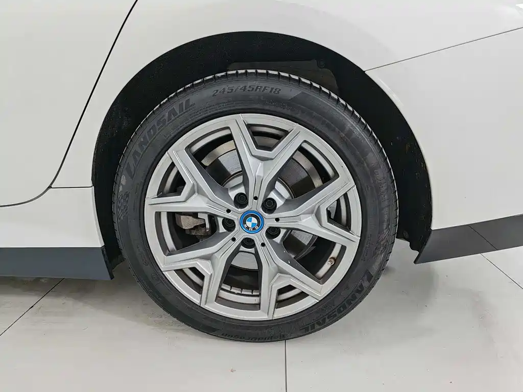 BMW i3 2022 — фото 18
