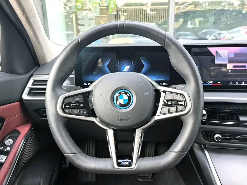 BMW i3 2025 — фото 9