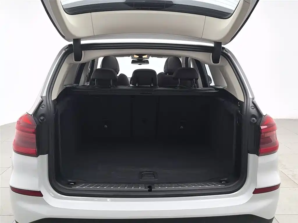 BMW X3 2018 — фото 16
