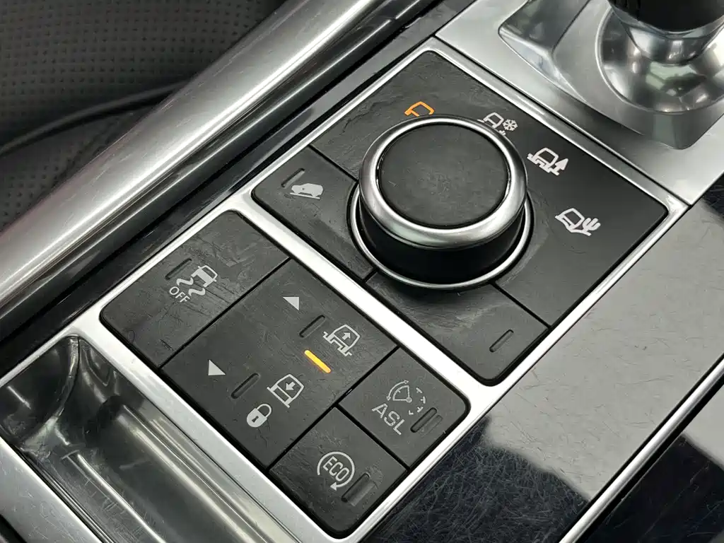 Land Rover Sport 2013 — фото 26
