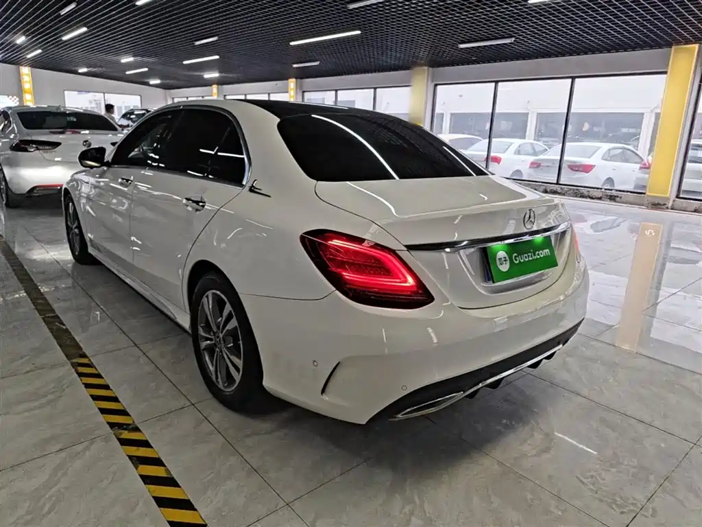 Mercedes-Benz C-Class 2020 — фото 5