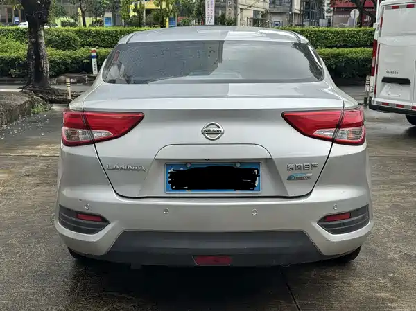 Nissan Bluebird 2016