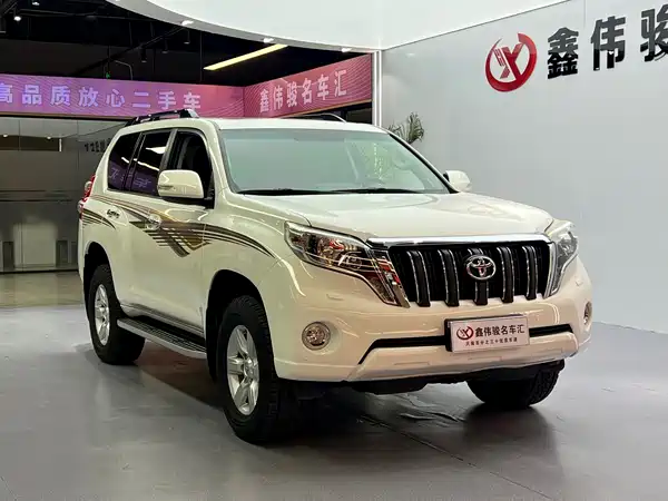 Toyota Prado 2016