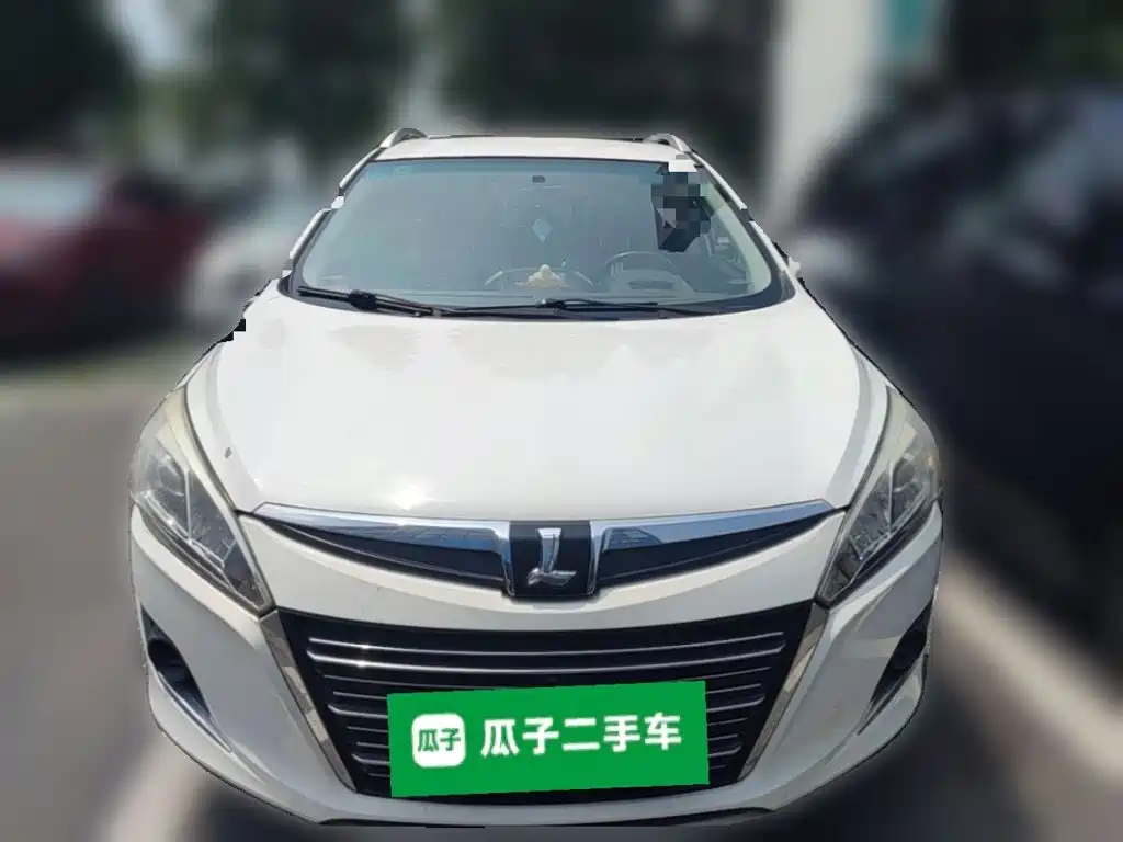 Luxgen U6 2015