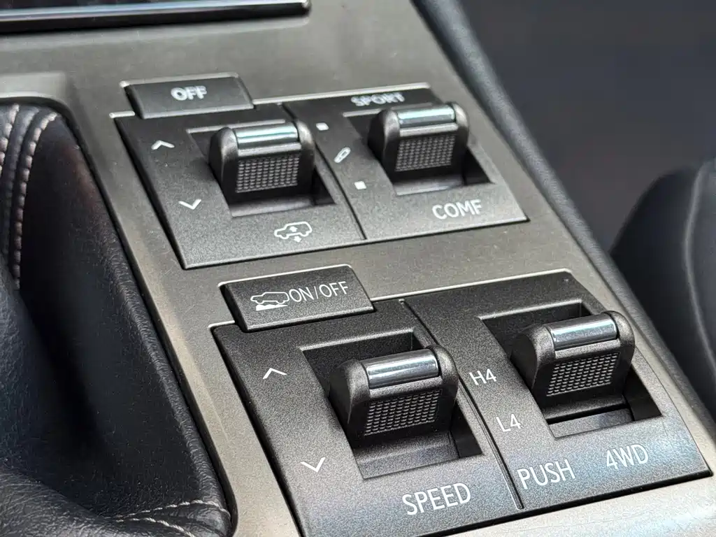 Lexus GX 2015 — фото 17