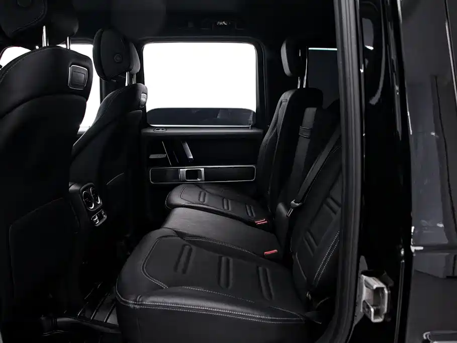 Mercedes-Benz G-Class 2023 — фото 14