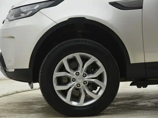 Land Rover Discovery 2017