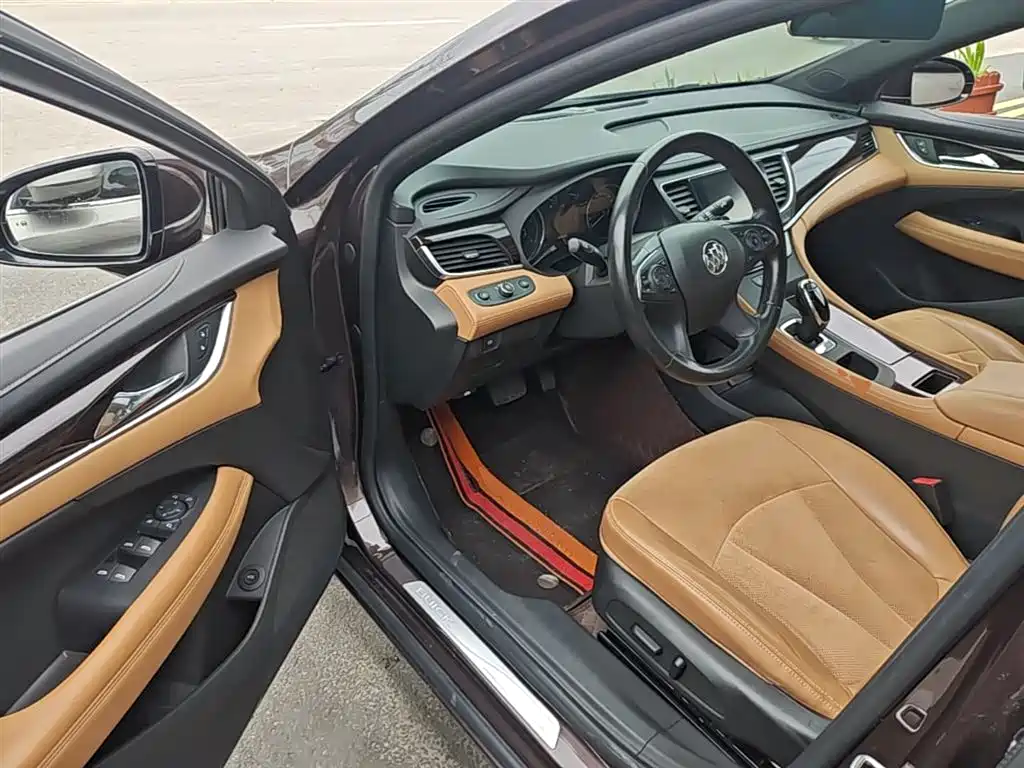 Buick LaCrosse 2019 — фото 16